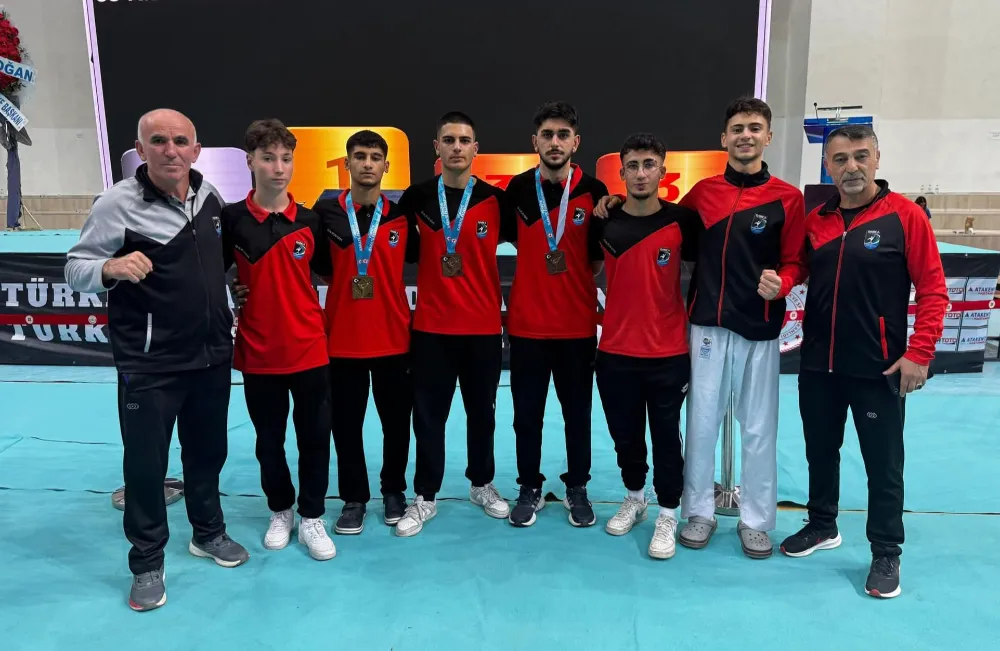 Darıcalı 3 sporcu Milli Takıma seçildi