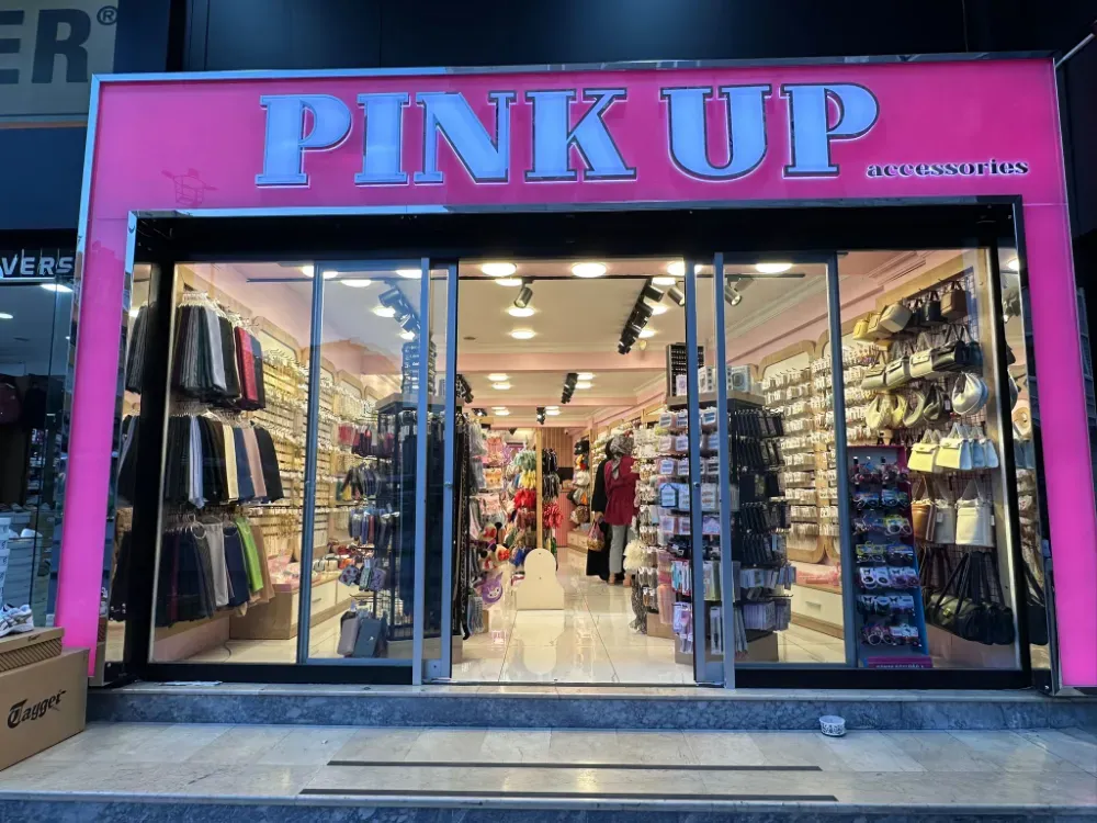 PinkUp , 5 Eylül