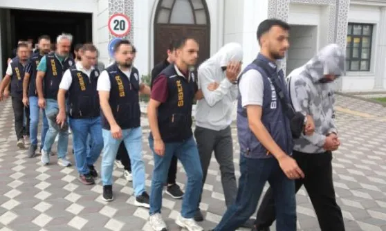 18 kişiyi sosyal medya üzerinden dolandıran şebekeye operasyon: 24 kişi yakalandı