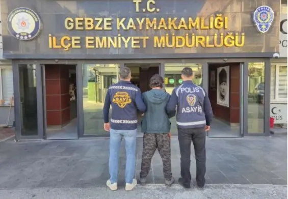 15 ayrı suçtan 13 Yıl 7 Ay hapis cezası bulunan şahıs Gebze’de yakalandı